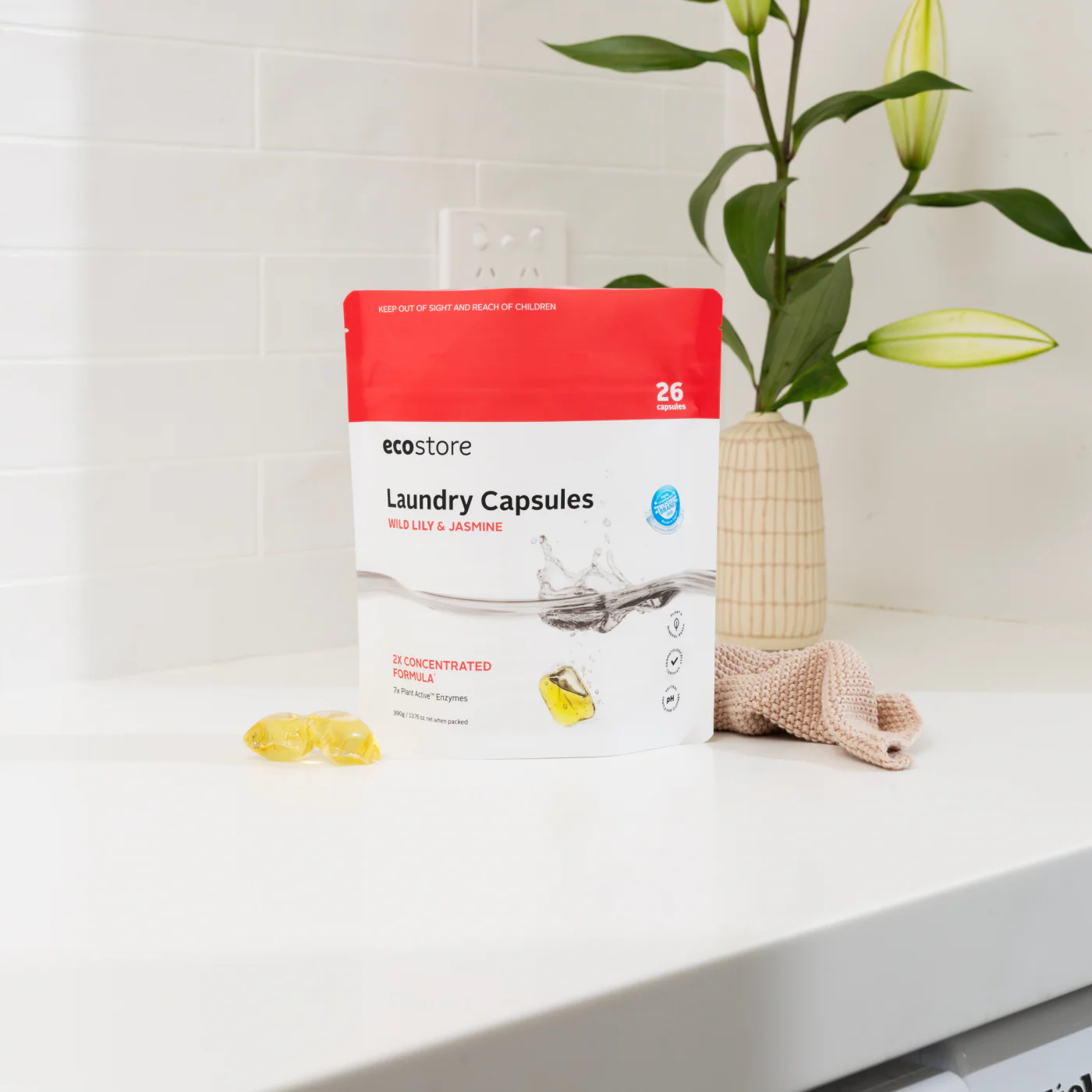 Wild Lily & Jasmine Laundry Capsules Pouch - Image 3